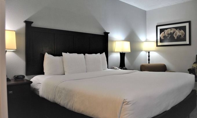 Paramus Hotel | Best Western Paramus Hotel & Suites