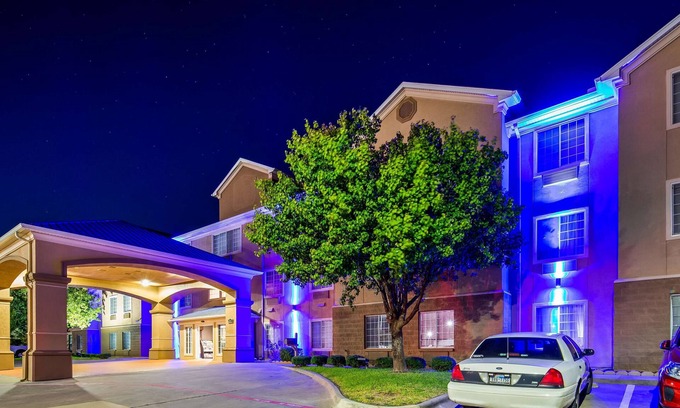 Weatherford Hotel | Best Western Plus Cutting Horse Inn & Suites