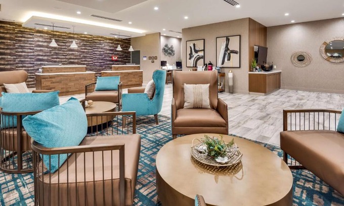 Olive Branch Hotel | Best Western Plus Desoto