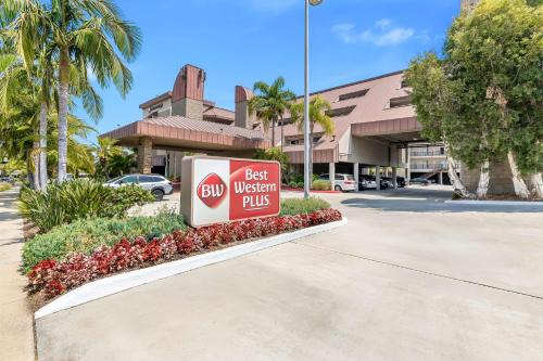 Lake Forest Hotel | Best Western Plus Irvine Spectrum Hotel