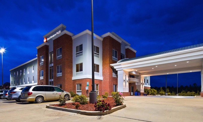 Philadelphia Hotel | Best Western Plus Philadelphia-Choctaw Hotel and Suites