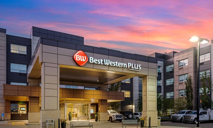 Fort McMurray Hotel | Best Western Plus Sawridge Suites