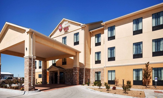 Hugoton Hotel | Best Western Plus Stevens County Inn