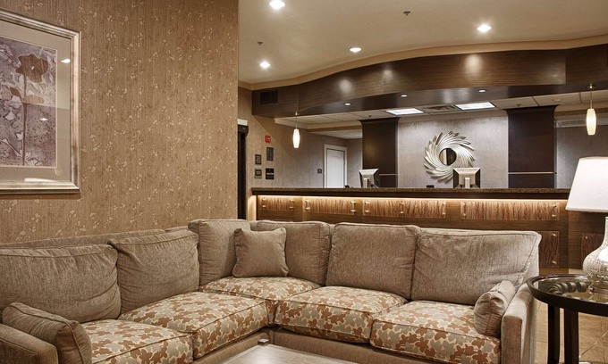 Texarkana Hotel | Best Western Plus Texarkana Inn & Suites
