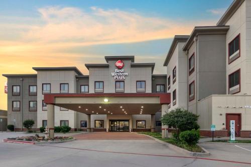 Denison Hotel | Best Western Plus Texoma Hotel & Suites
