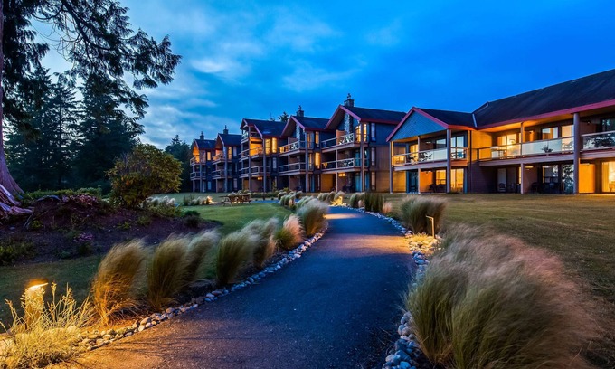 Tofino Hotel | Best Western Plus Tin Wis Resort