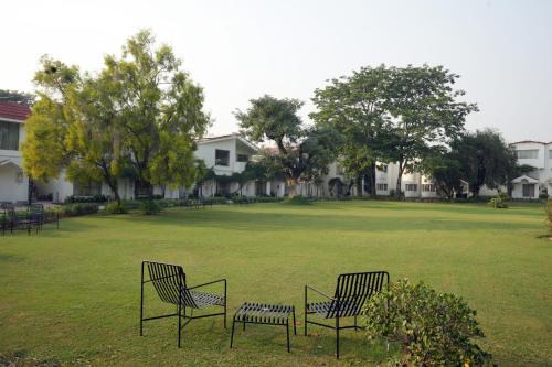 Gurugram Resort | Best Western Resort Country Club