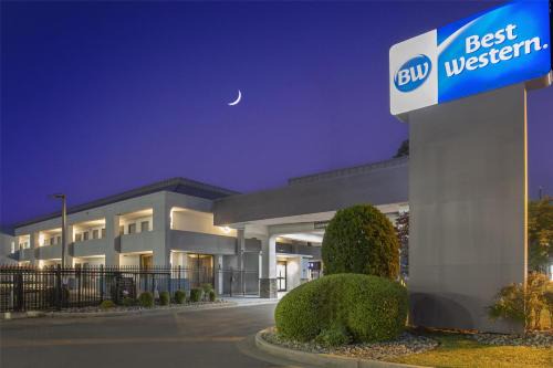 Salisbury Hotel | Best Western Salisbury Plaza