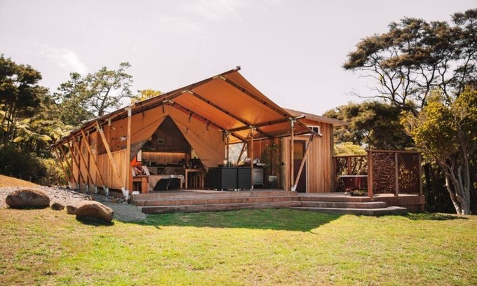 Waitakere House | Bethells Beach Glamping RetreatnPerfect for couples to escape!