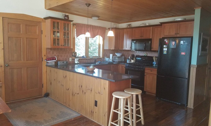 Saranac Lake House | Betsy's Wildlife Retreat