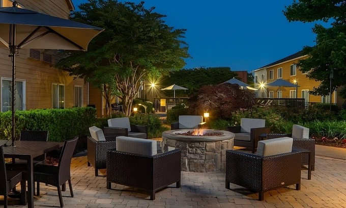 Twin Brook Hotel | Better Choice for your Vacation! 3 Comfortable Units, Pets Are Welcome!