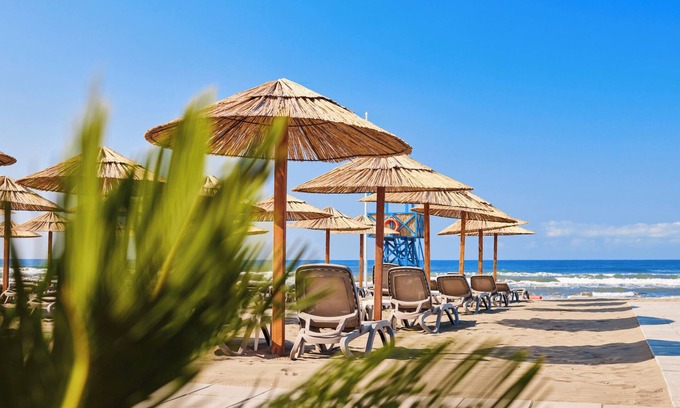 Ulcinj Hotel | Better Choice for your Vacation! Comfortable 2BR Suite!Beachfront, Outdoor Pools
