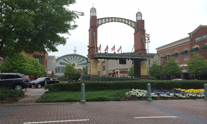 Gwinnett Place Apartment | Better Choice For Your Vacation! Accessible Unit Awaits! Pool Access and Parking