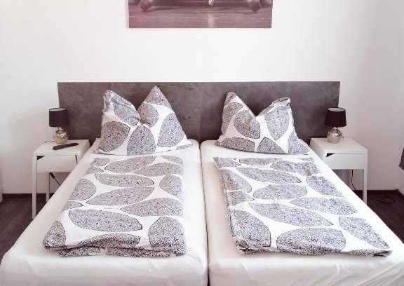 Liebenau Apartment | Betterhome Apartments am Stadion I Free Parking I Self Check-in