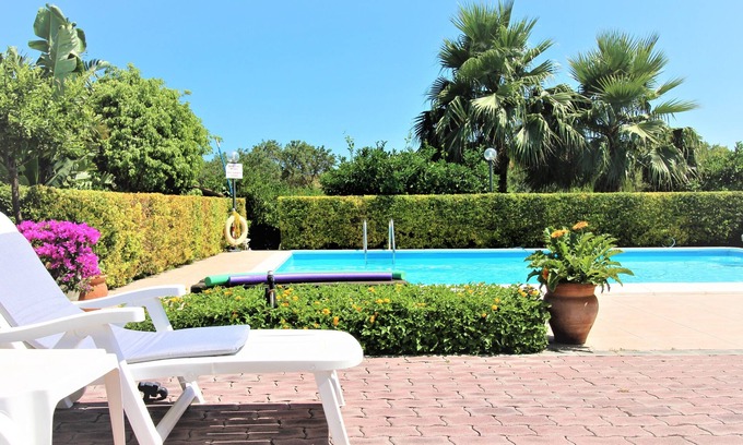 Brucoli Villa | Between Catania and Syracuse,countryside Villa with private pool 1km from beach