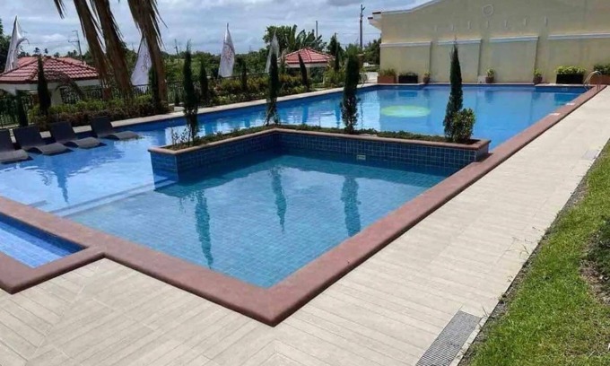 Silang House | Between Nuvali-Tagaytay is a place for you to Retreat,Relax and Revive yourself.