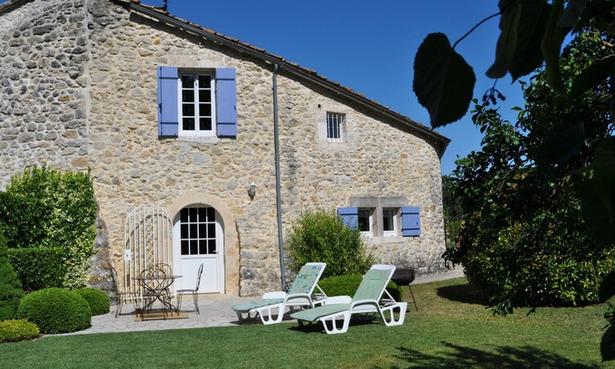 Lussan House | BETWEEN PROVENCE AND ARDECHE MAS CHAZEL GUEST HOUSE NEAR UZES, NÎMES