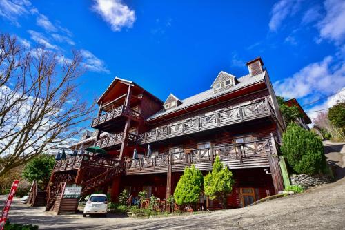Ren'ai House | Beverly B&B