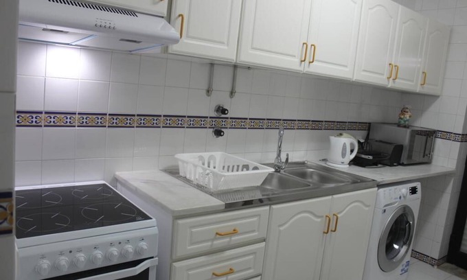 Caldas da Rainha - Santo Onofre e Serra do Bouro Apartment | Bia Hostel House - Shared Room Green