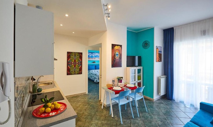 Albisola Superiore Apartment | Biancoeblu