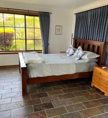 Bicheno Apartment | Bicheno getaway for two
