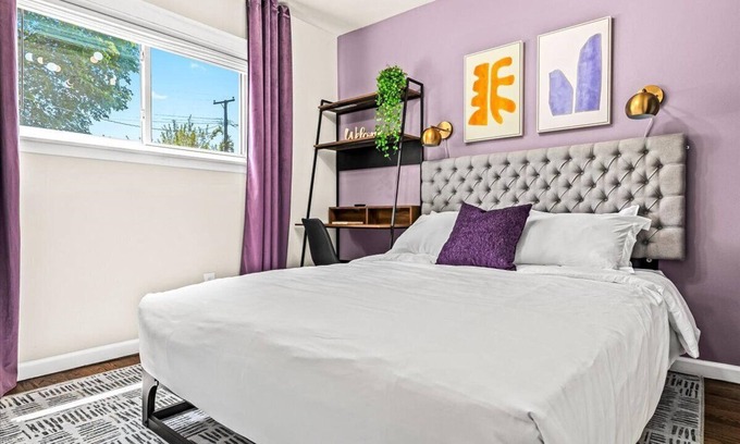 Warren House | Big bang in a little boxx