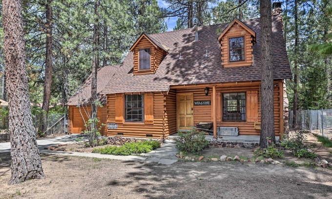 Boulder Bay Cabin | Big Bear Lake Cabin ~ 4 Mi Snow Summit Ski Resort