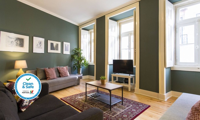 Sao Jose Apartment | Big Central Avenue up to 17guests by Central Hill