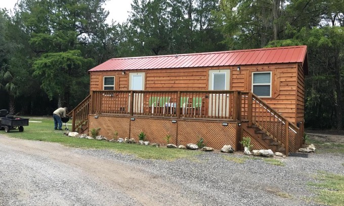 Lake Panasoffkee Cabin | Big Cypress