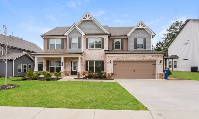 Dacula House | Big Family? No Problem – 5BR Home Near Outdoor Fun & Nature Spots.