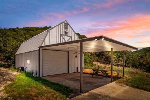 Medina House | Big Fern Cabin