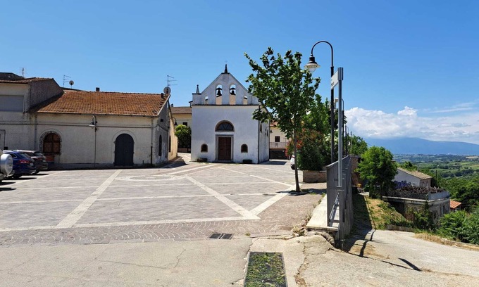 San Vito Chietino House | Big house with garden among hills of vineyards 5 min. from the sea