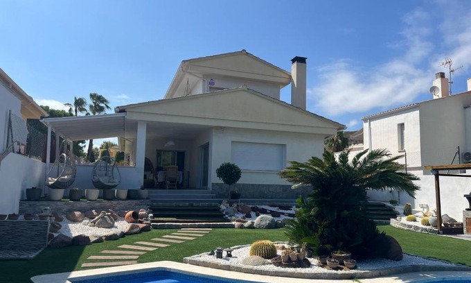 El Mas Mel House | Big house with swimming pool