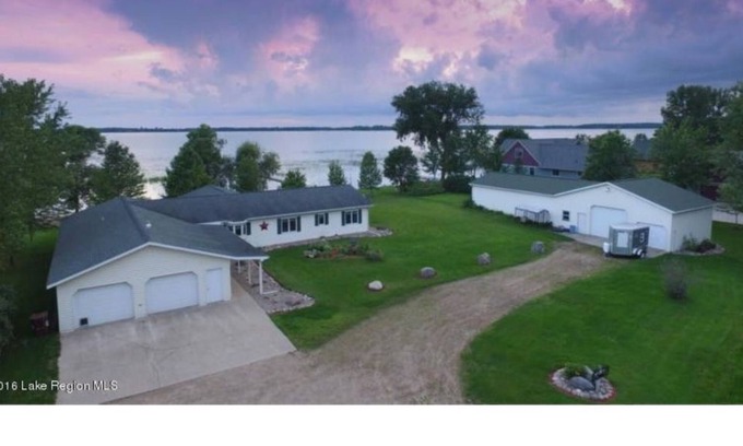 Perham House | Big Pine Lake home - Great Sand Beach! Level Lot!
