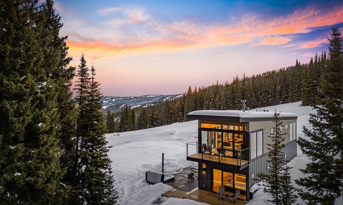 Big Sky House | Big Sky's BRAND NEW Private Beehive Basecamp