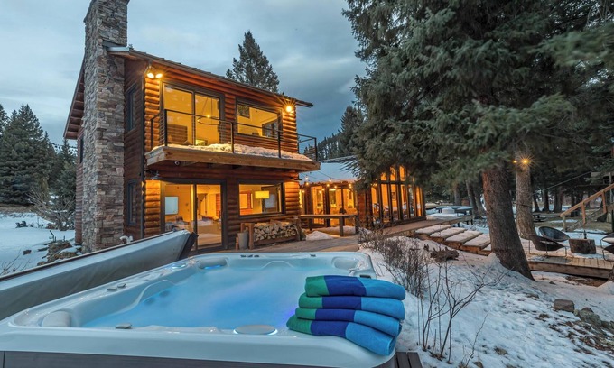Gallatin Gateway House | Big Sky Vacation Rentals: Riverbend Haven