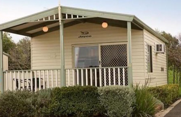 Allansford Hotel | BIG4 NRMA Warrnambool Riverside Holiday Park