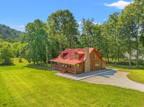 Stanton House | Biggie Cabin