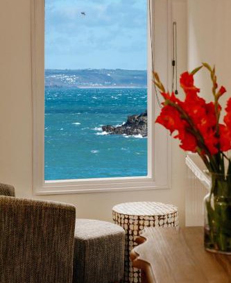 Mousehole House | Bijou Bolthole