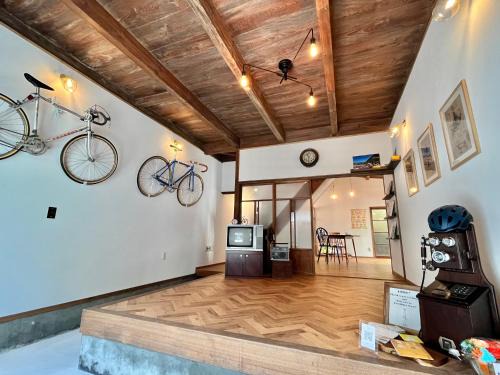 Ochi-gun House | Bike,Cafe and Inn 寄り道