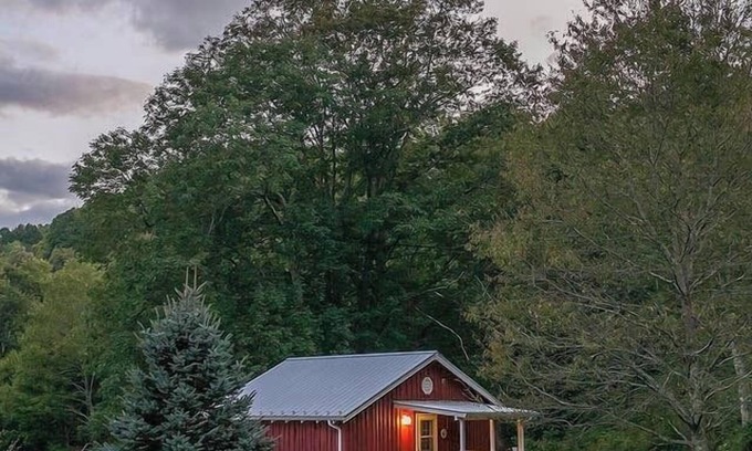 Damascus Apartment | Bikers' Loft on the Creeper Trail
