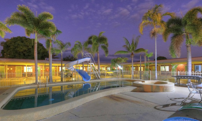 Rosslea Hotel | Billabong Lodge Motel