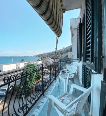 Province of Messina Apartment | Bilocale affacciato sullo Stretto
