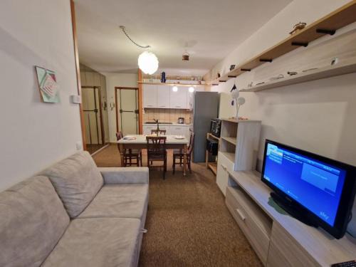 Artesina Apartment | Bilocale sulle Piste by Holiday World