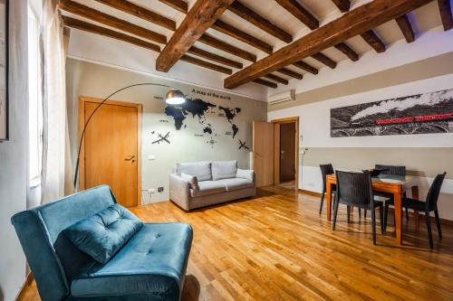 Old Town Apartment | Binario 11 - Centro, Stazione, Netflix