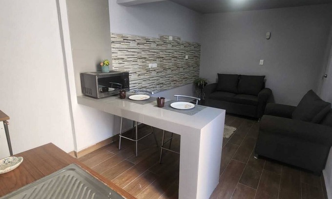 Guadalupe Apartment | bingu ndogo
