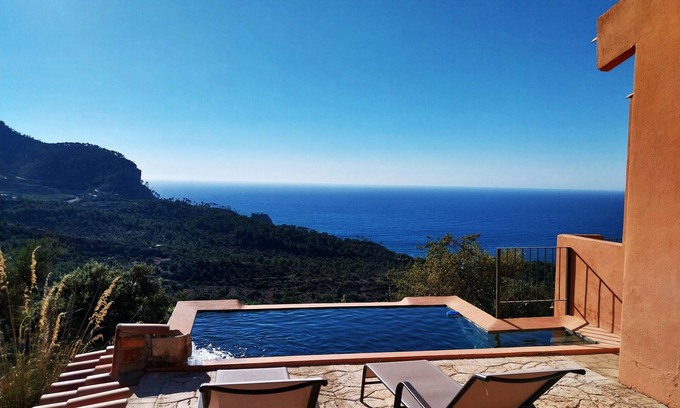 Banyalbufar Ski Chalet | Binimira, amazing villa & sea views!
