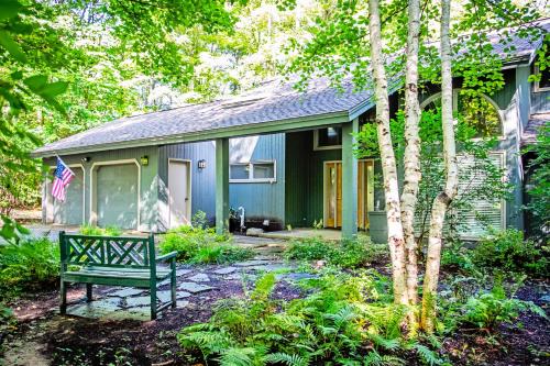 Birchwood Farms House | Birchwood: Scenic Sanctuary