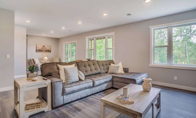 Brill House | Birchwood Vacation Rental