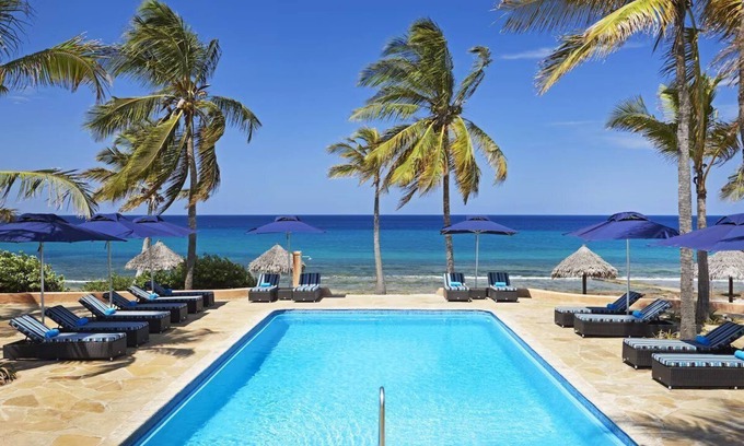 Pemba House | Bird Watcher's Paradise! Spacious Accommodation in Pemba, Close to Niassa Reserv